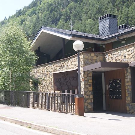 Apartaments Els Esquiadors Llorts ภายนอก รูปภาพ