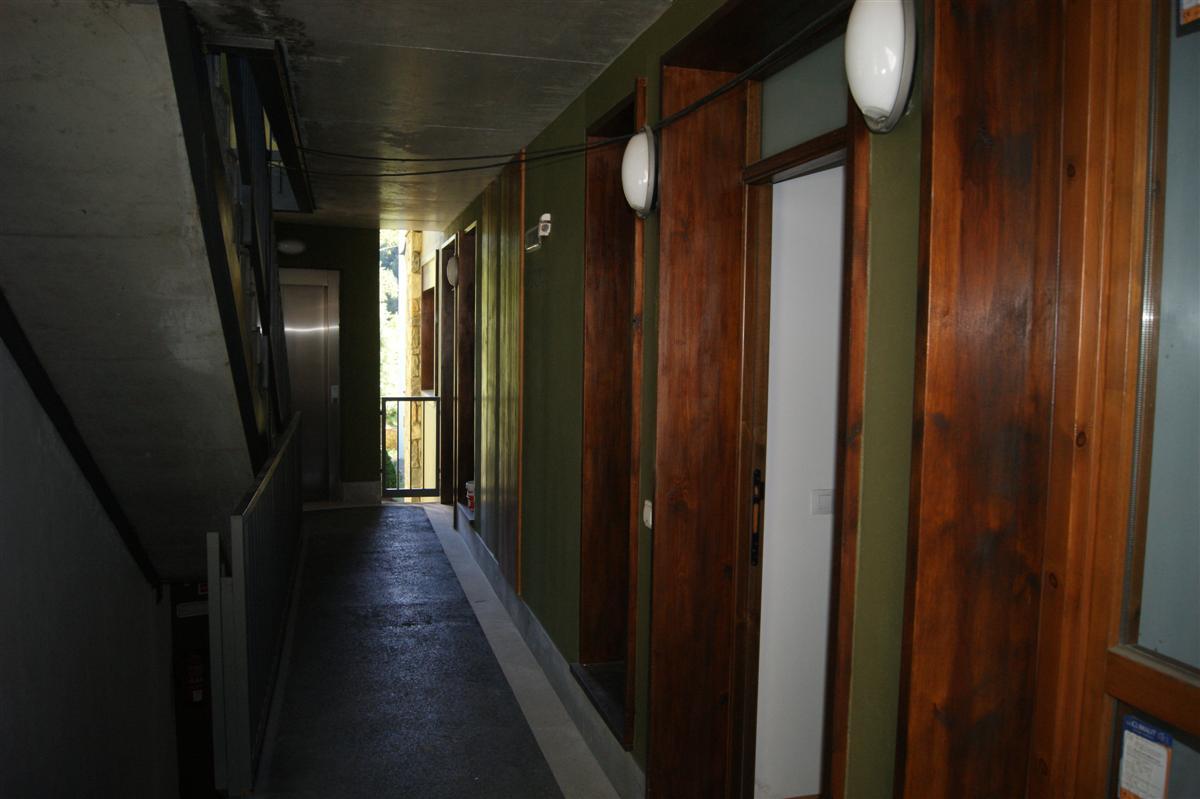 Apartaments Els Esquiadors Llorts ภายนอก รูปภาพ