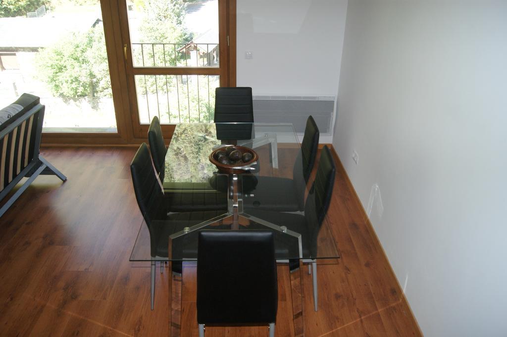 Apartaments Els Esquiadors Llorts ภายนอก รูปภาพ