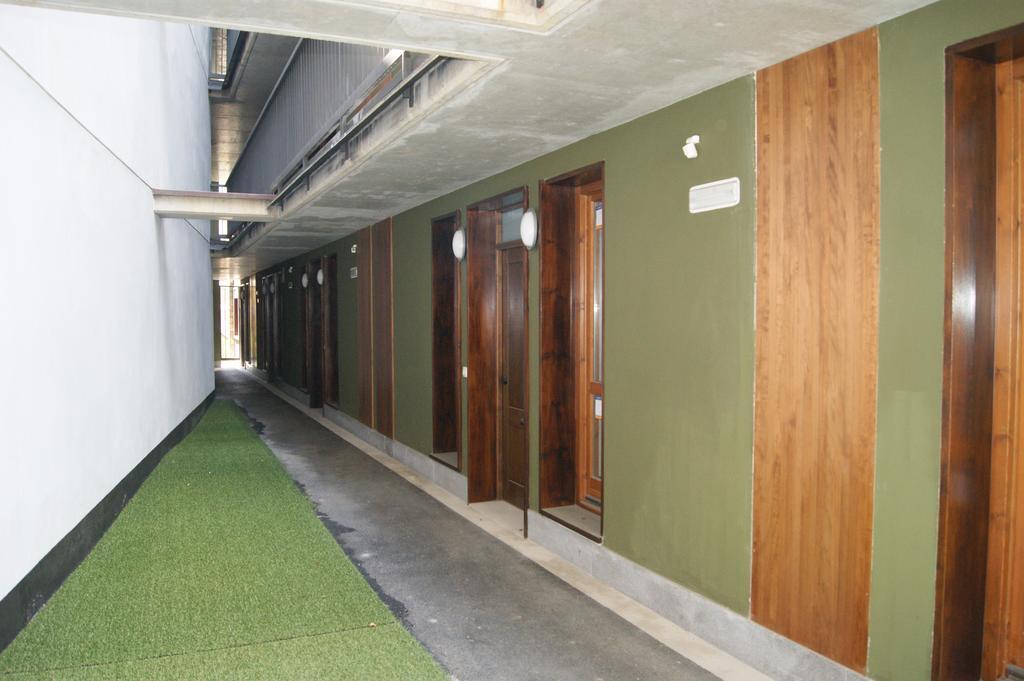 Apartaments Els Esquiadors Llorts ภายนอก รูปภาพ